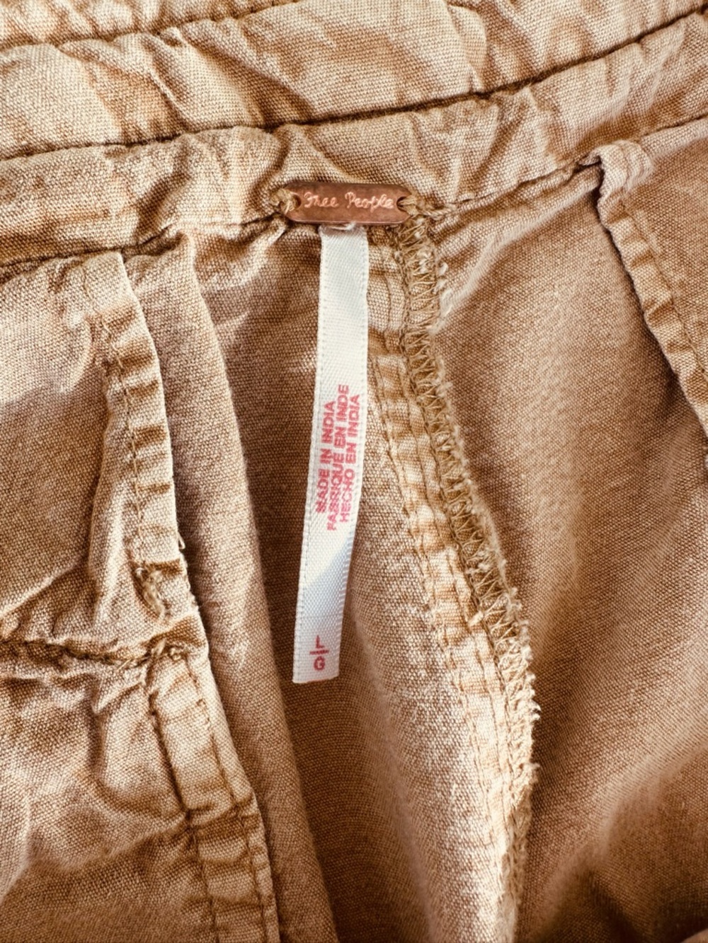 Free People Spring/Summer lightweight Cargo Tan L - Picture 9 of 9